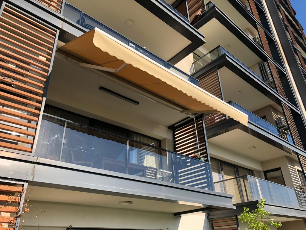 Mafsallı Tente Fiyatları 2026 | Modeller, Kullanım Alanları ve Avantajlar