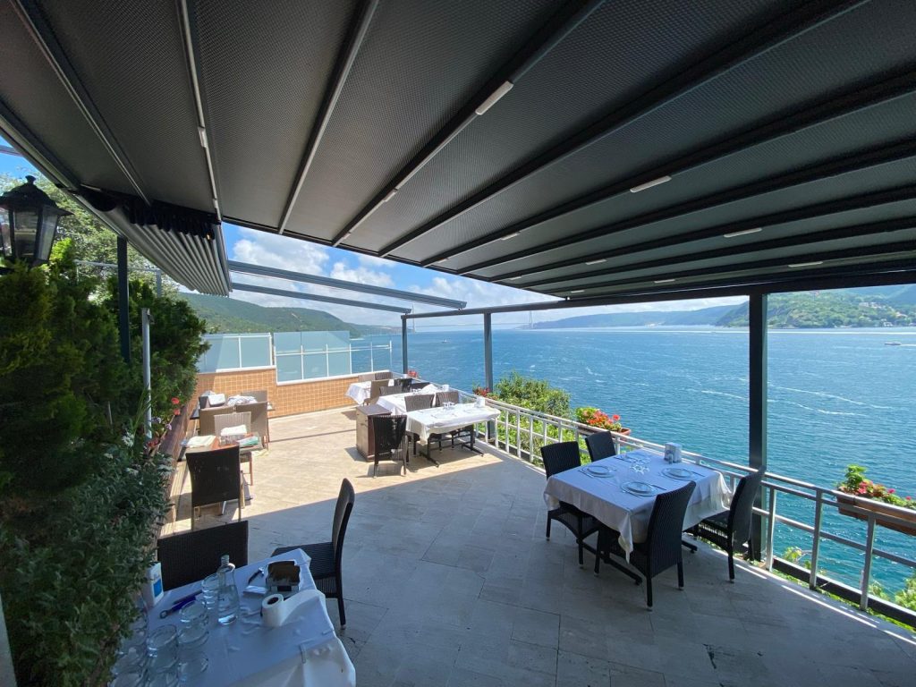 restaurant pergole